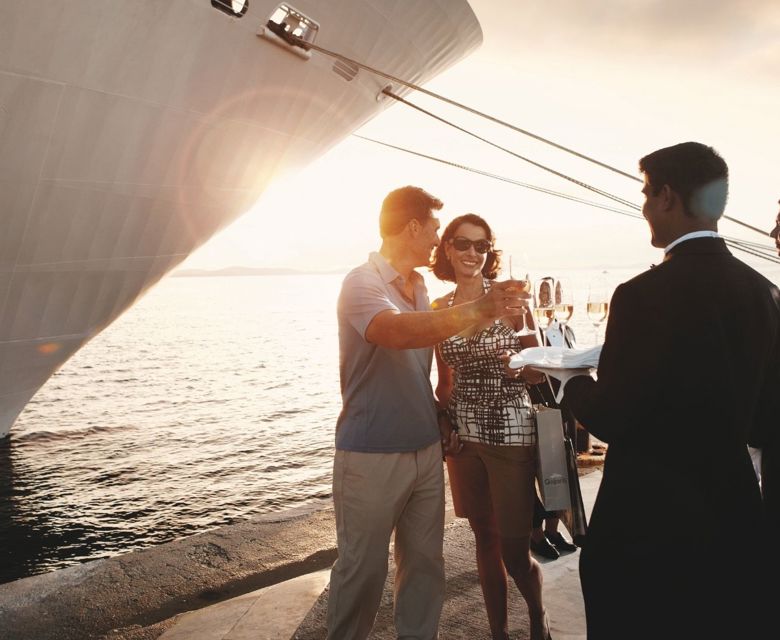 Silversea - Welcome Champagne