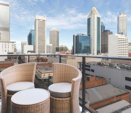Adina Barrack Plaza Perth Balcony