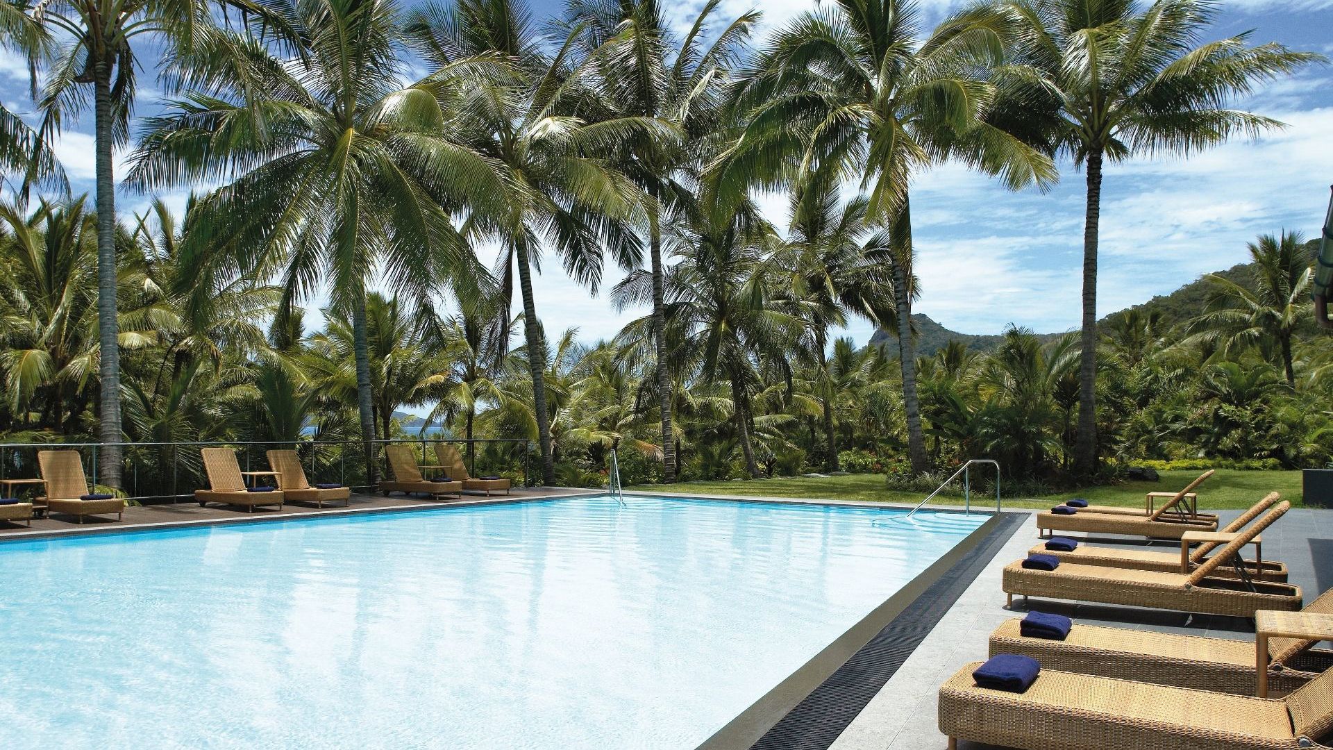 Reef View Hotel - pool