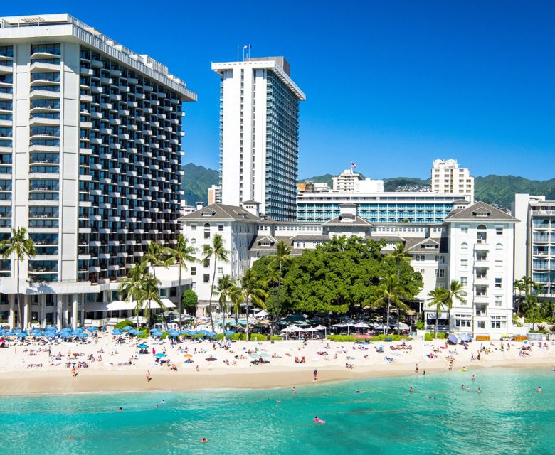 Moana Surfrider, A Westin Resort & Spa Aerial 