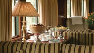 Viva Expeditions Rovos Lounge Car