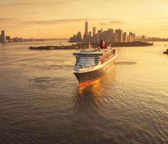 Queen Mary 2 in New York at Sunset