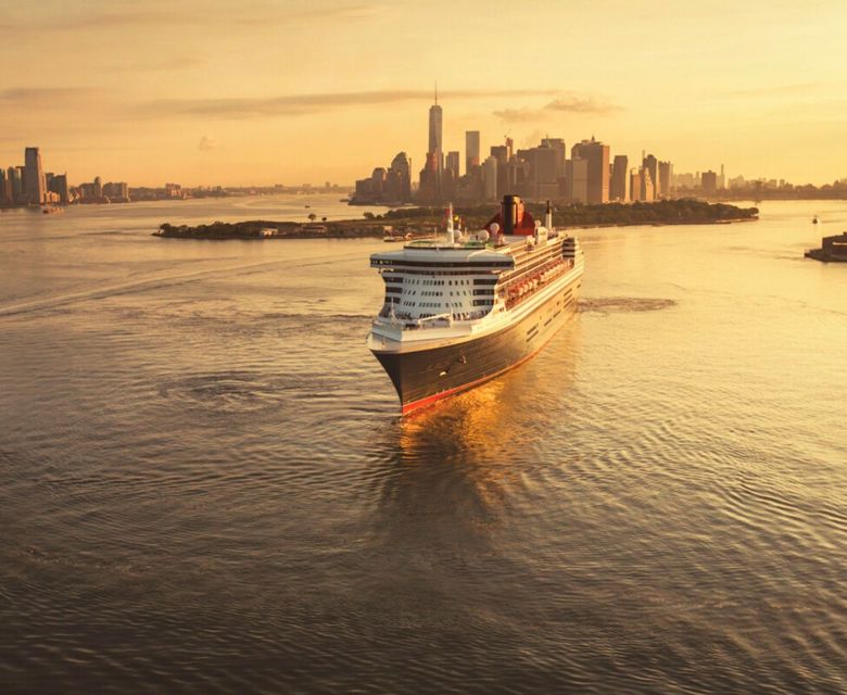 Queen Mary 2 in New York at Sunset