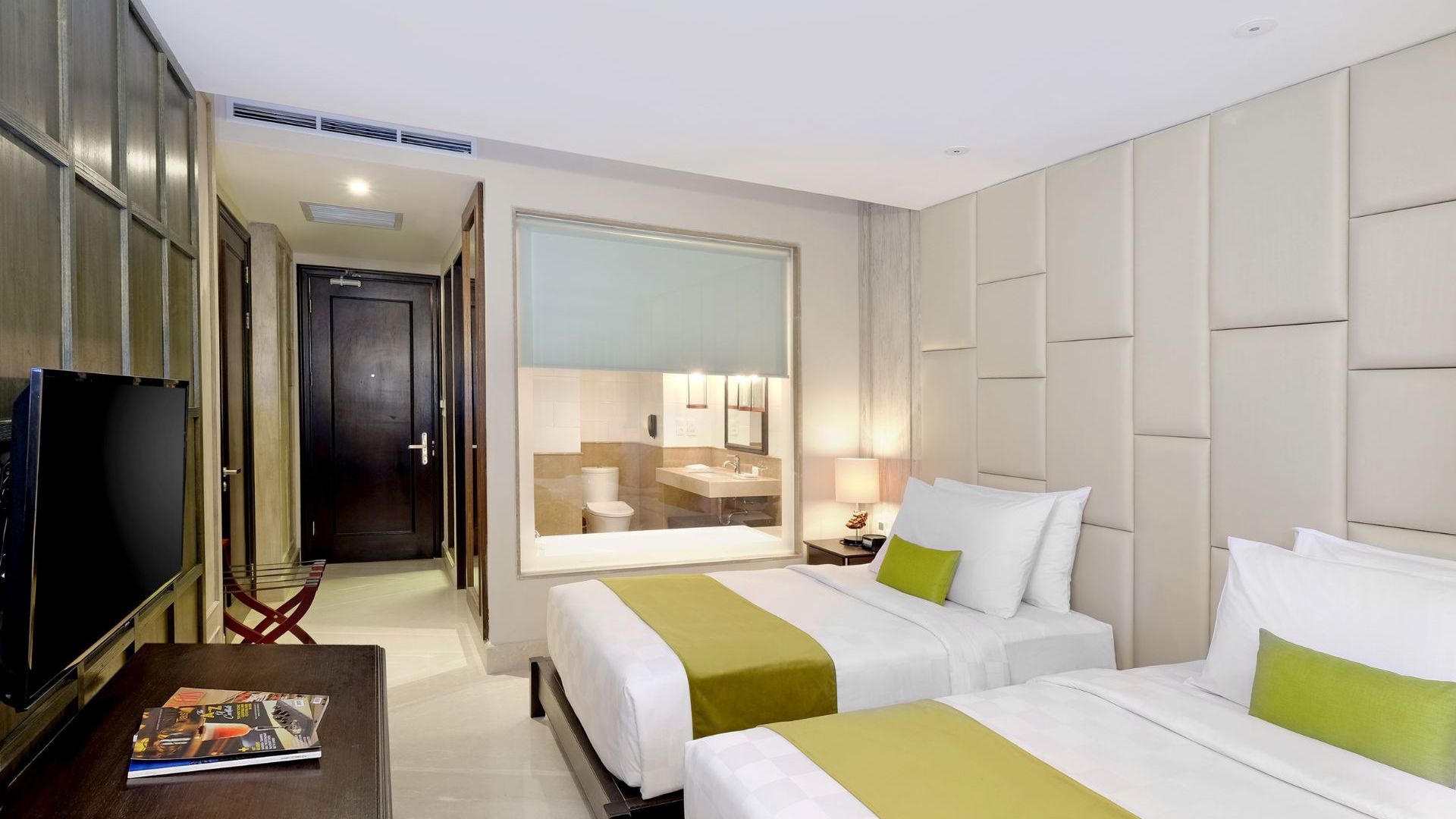 Jambuluwuk Oceano Seminyak - Superior Room