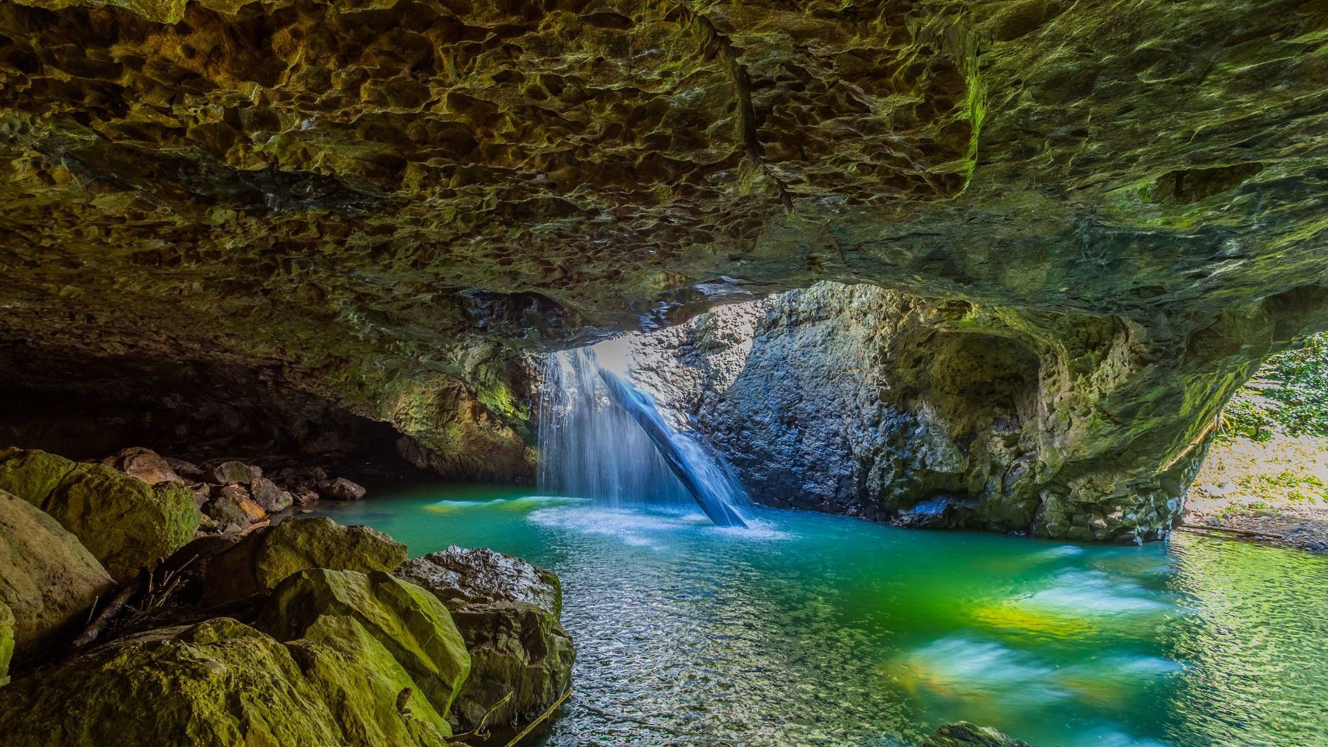 Natural bridge cave in Queensland - Image credit: Getty Images