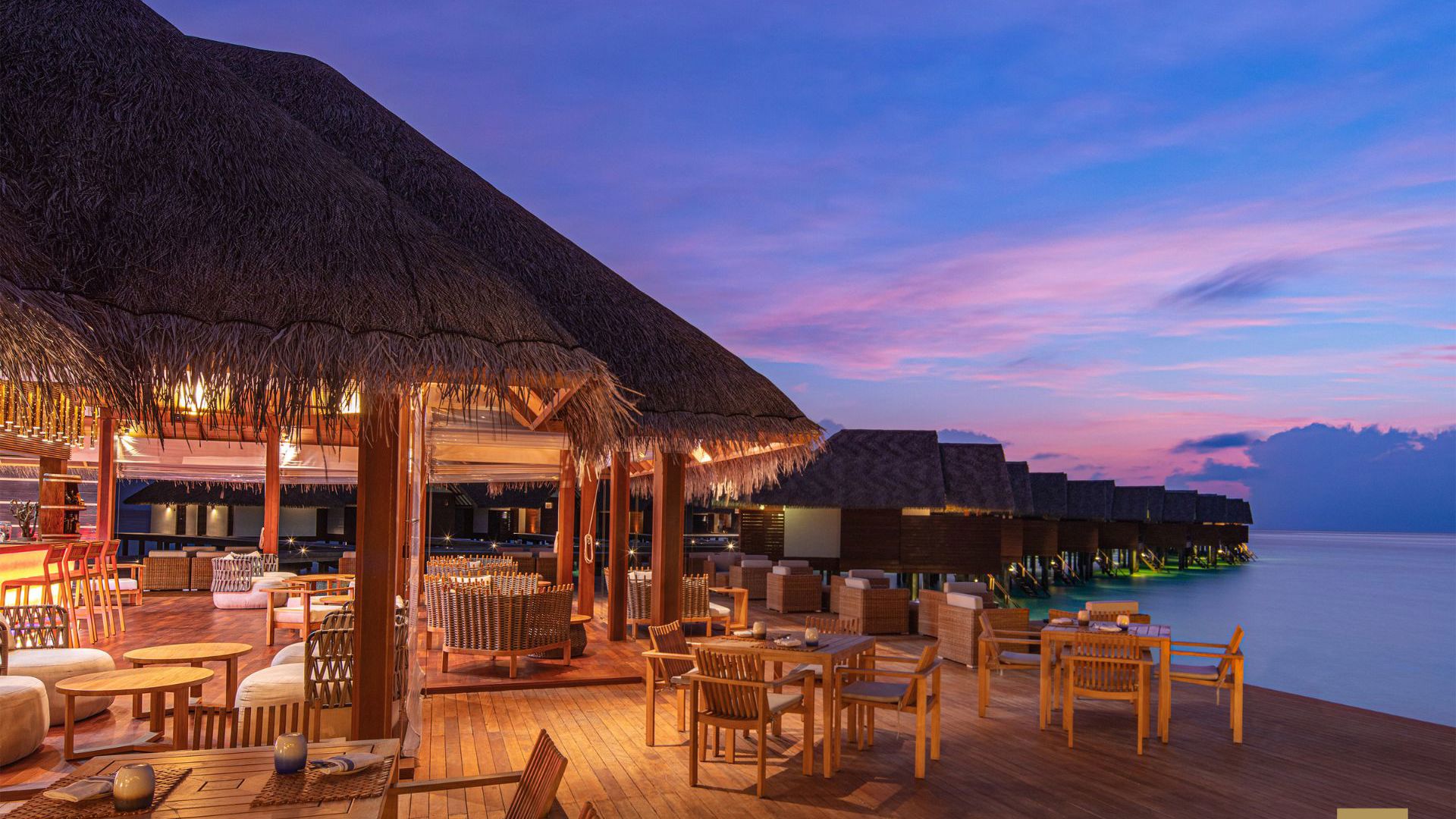 Heritance Aarah - Baani Overwater Fine Dining