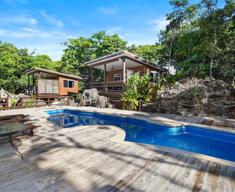 Taloa Heights - tree top studio