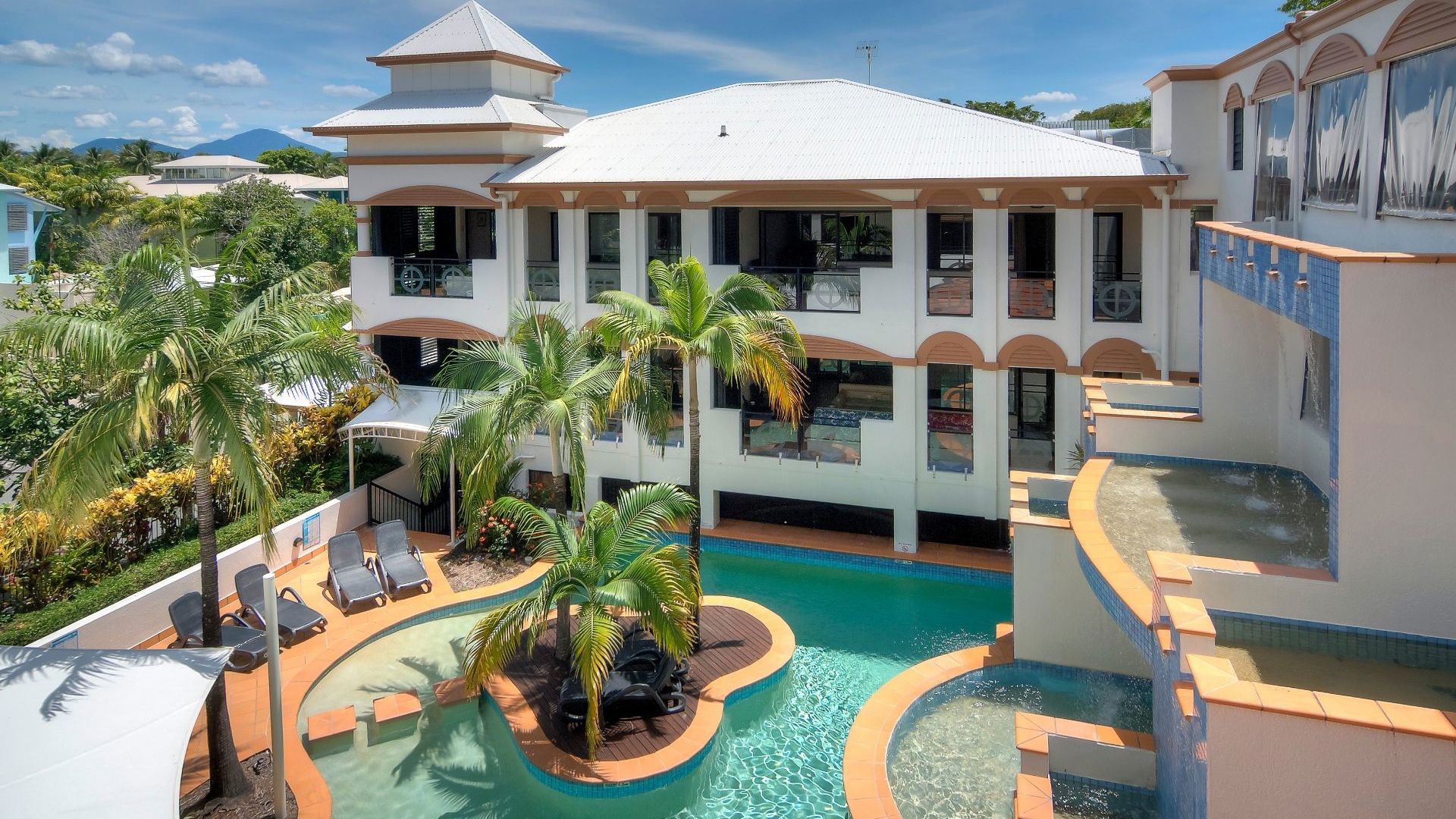  Regal Port Douglas Outdoor Pool