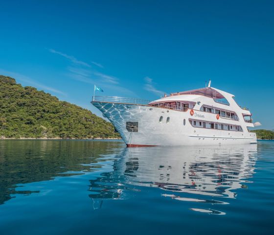 Southern Explorer Premium Superior Cruise Croatia