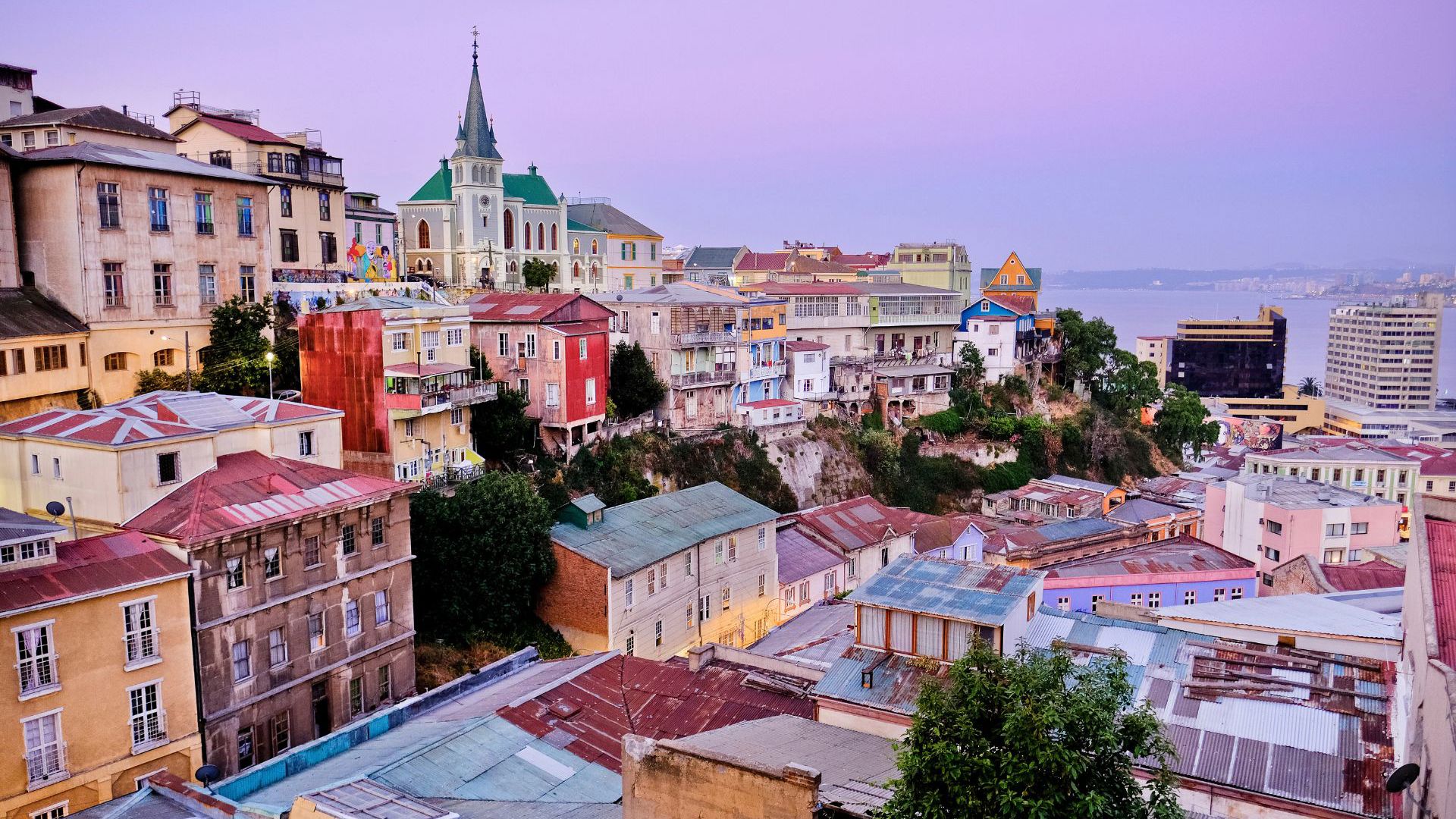 Chile-Valparaíso-Insider Chile with Ad World