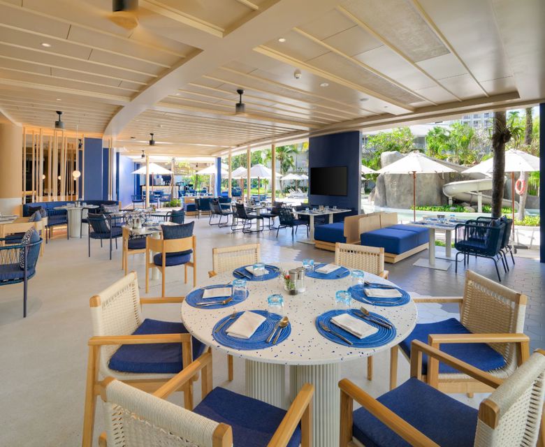 Centara Karon Resort - Escape Pool Club