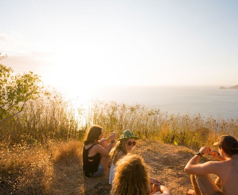 Awesome Adventures - Barefoot Kuata hike