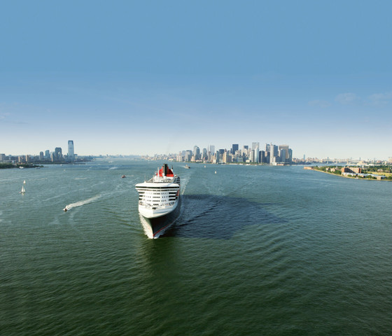 Queen Mary 2 in New York