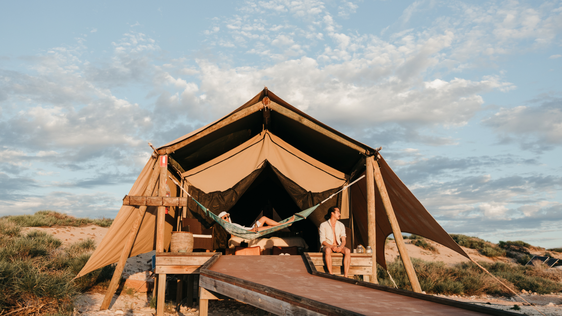 Sal Salis Accommodation Tent Hammock © Journey Beyond