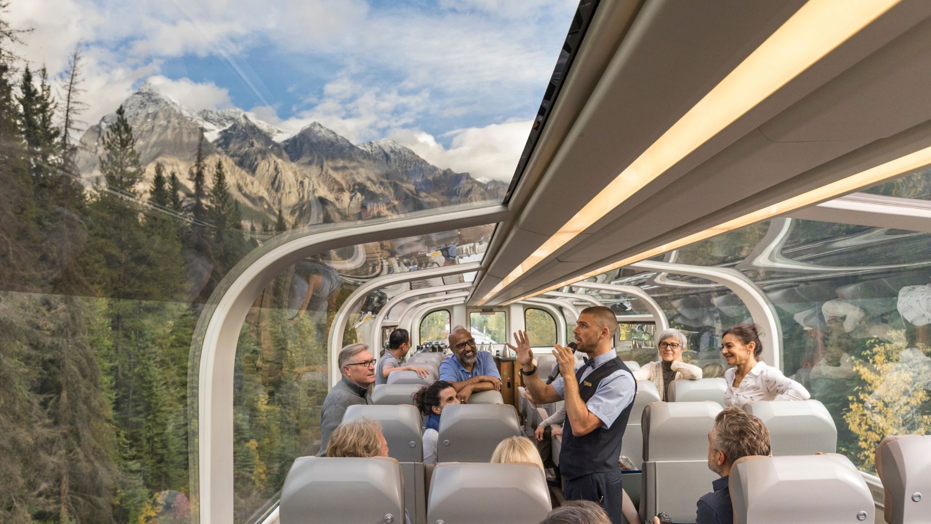 Rocky Mountaineer - Gold Class