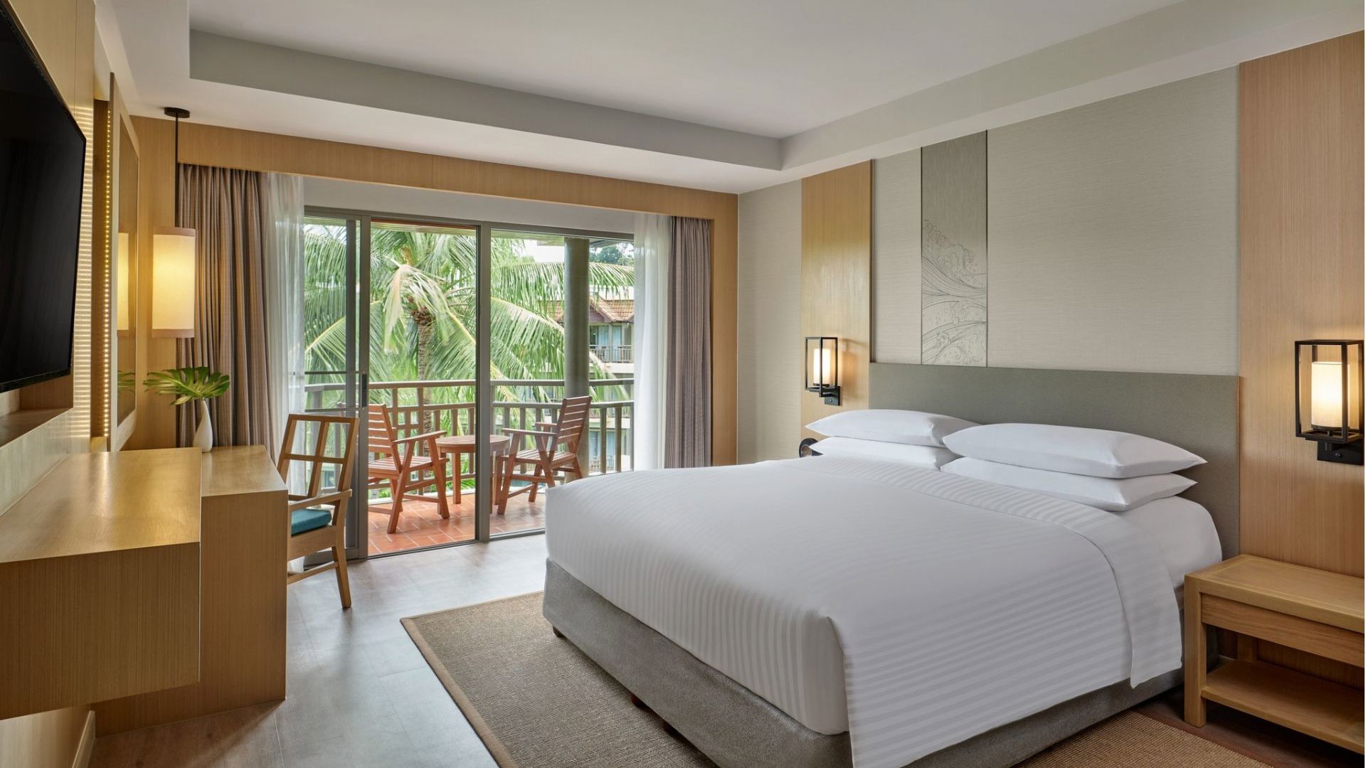 Phuket Marriott - Guest Room Pool View