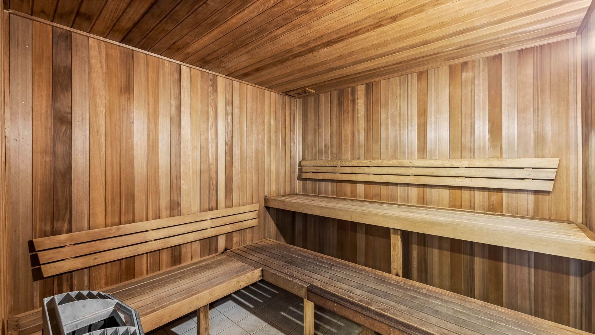 Mandolin Resort Sauna