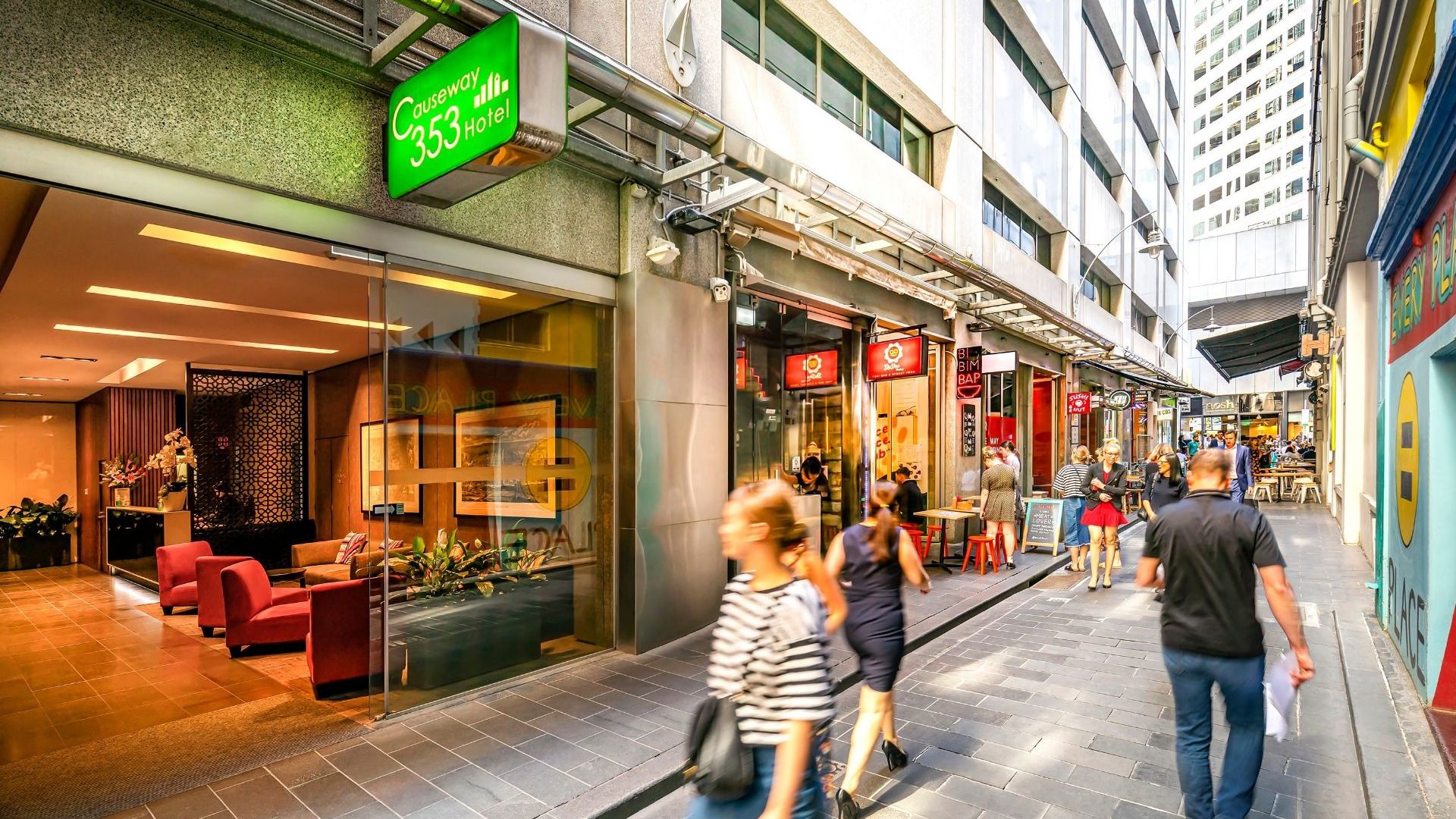 Causeway 353 Hotel Melbourne Entrance