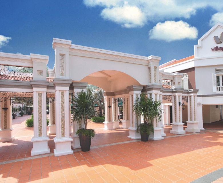 Facade - Village Hotel Albert