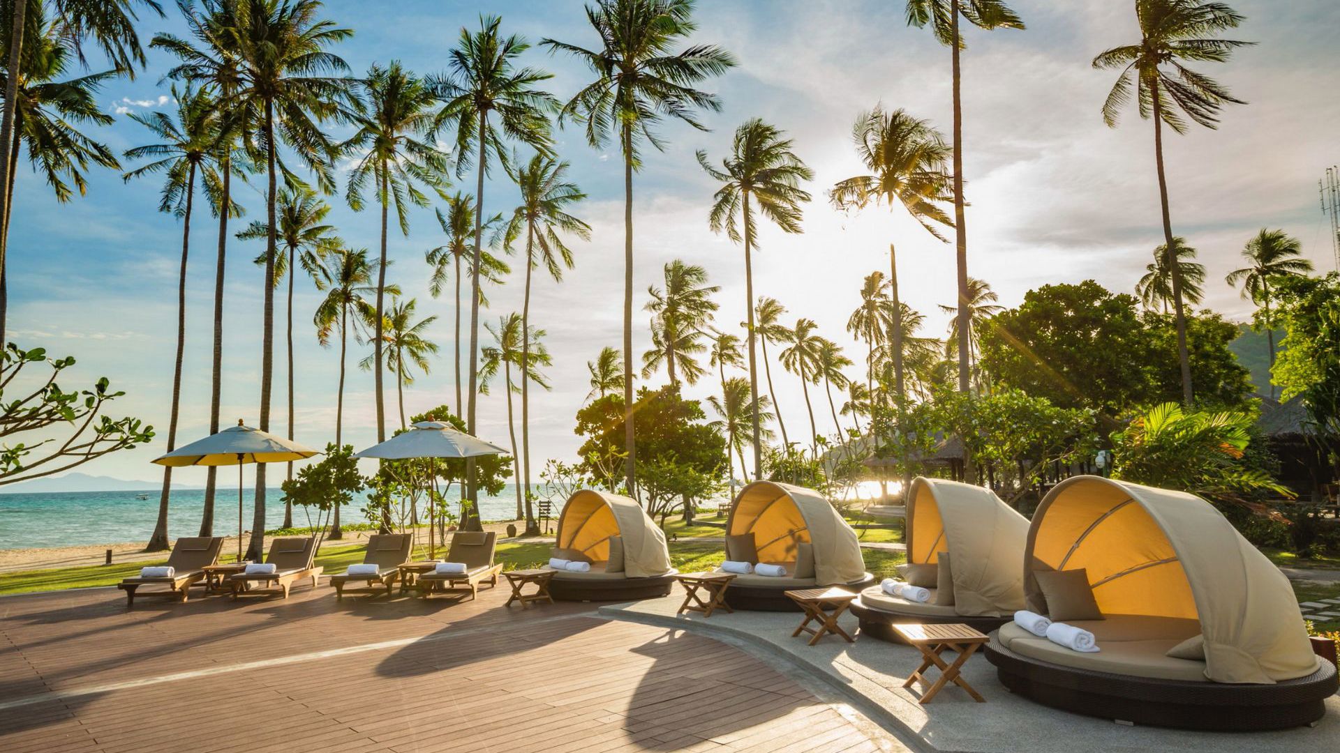 SAii Phi Phi Island Village Resort - Pool Cabanas