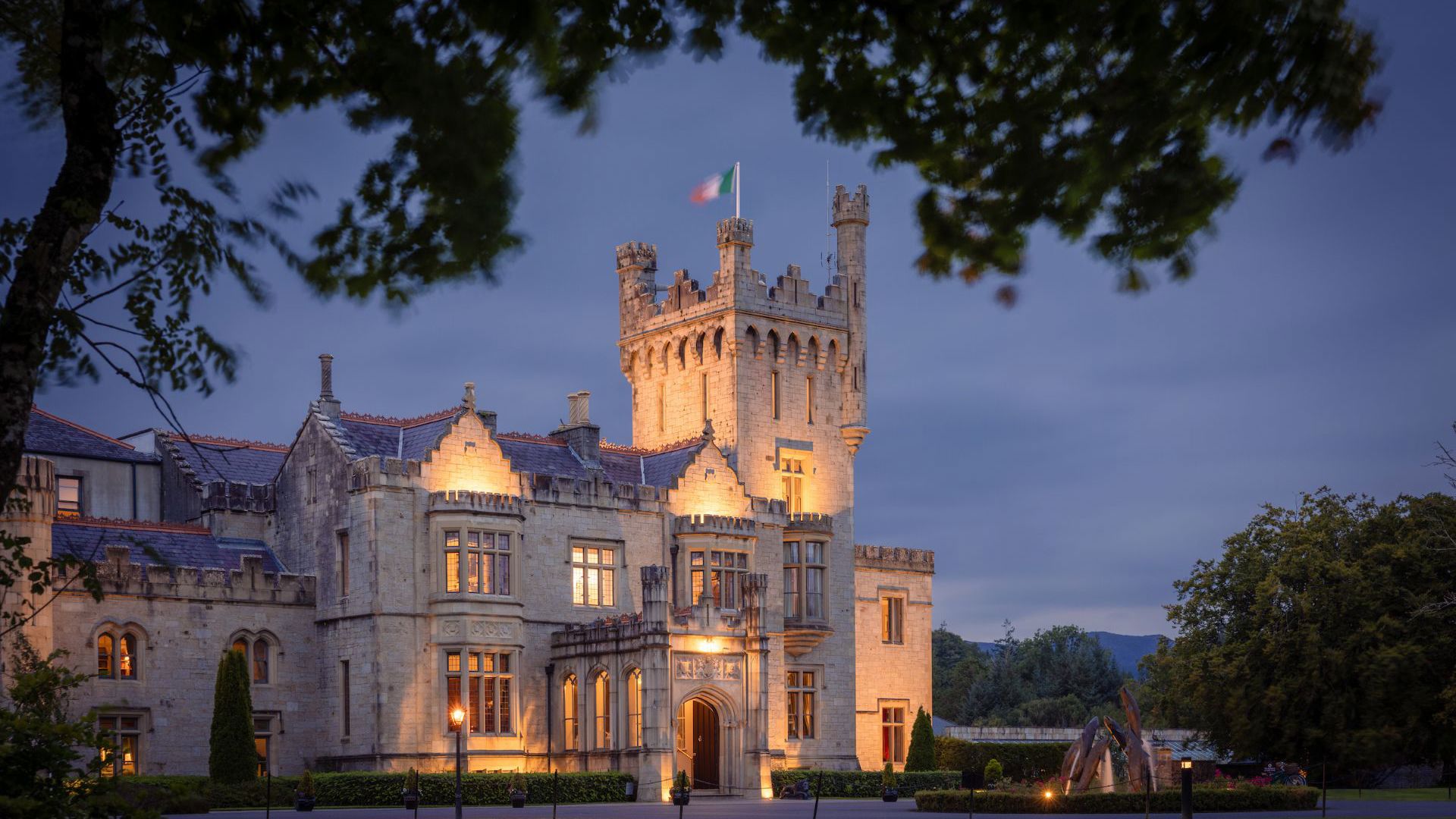 © Lough Eske Castle