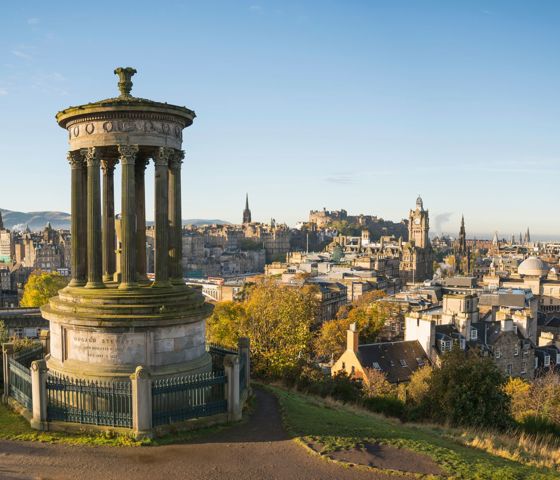 Dugald Stewart Monument Edinburgh © Visitscotland & Kenny Lam