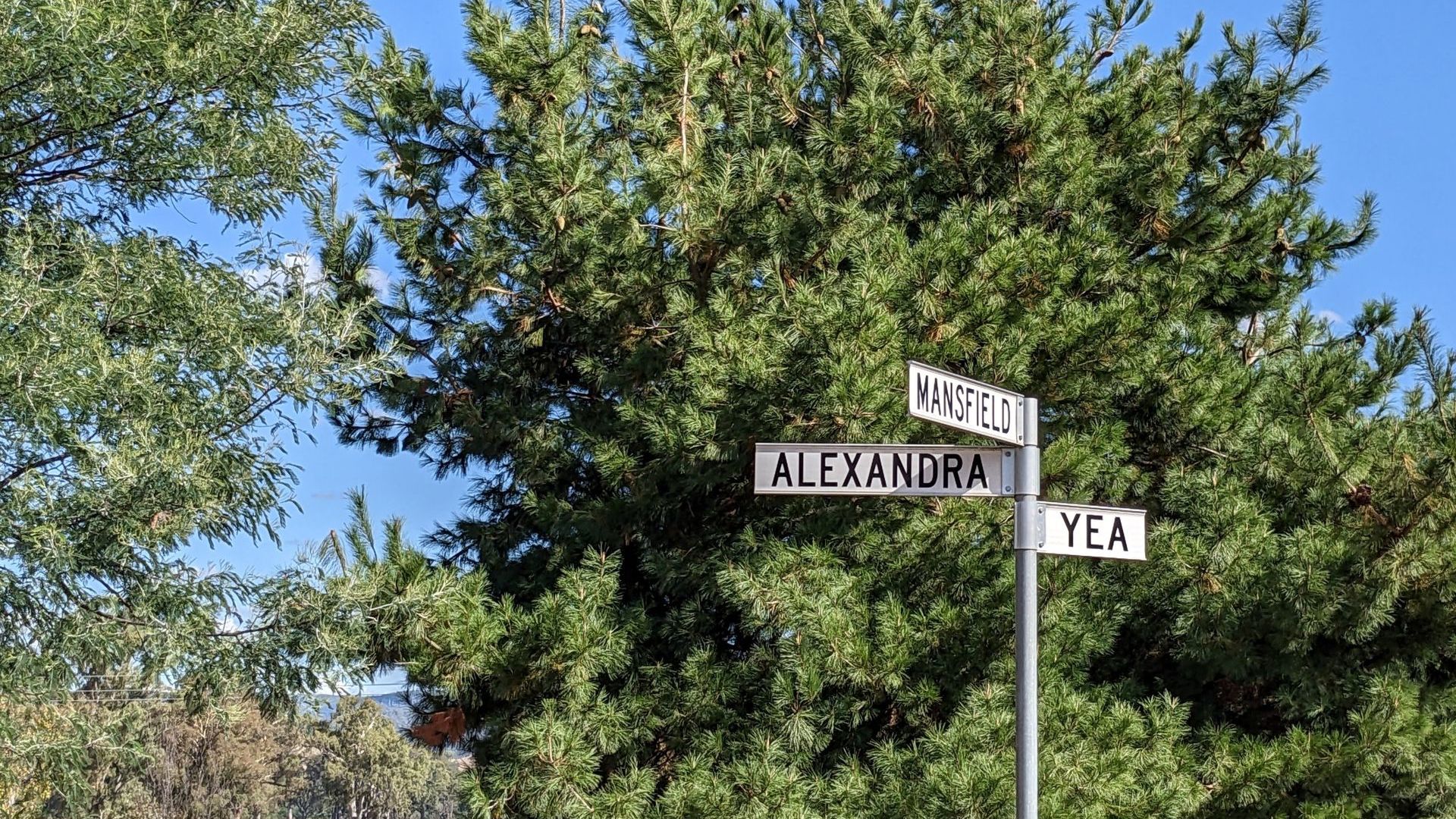 PXL Victoria Rail Trail CR Tour De Vines