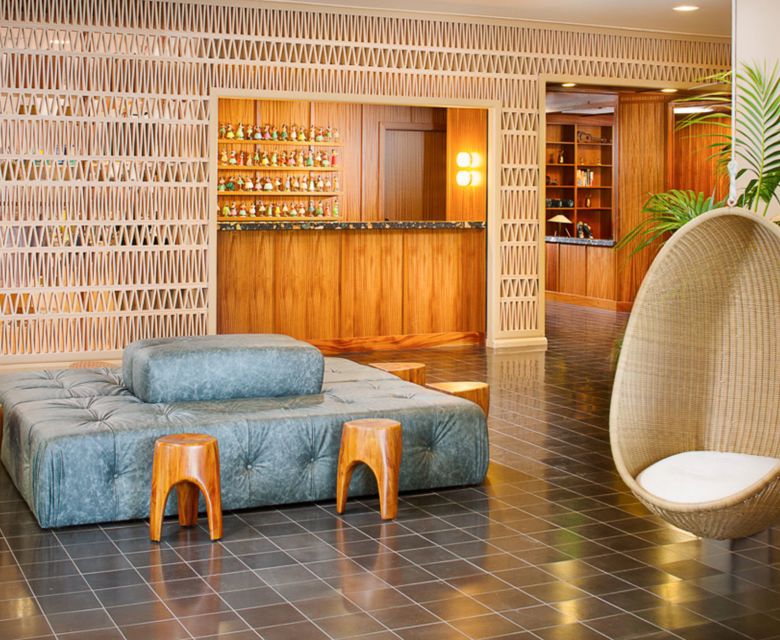 The Laylow Waikiki, Autograph Collection - Lobby