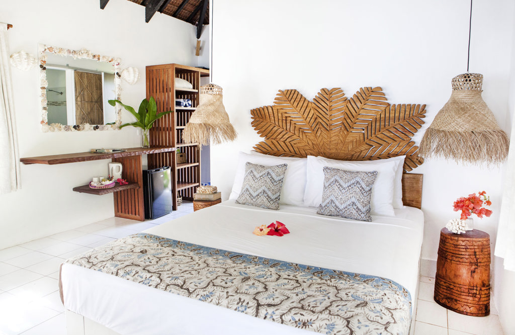 Aore Island Resort Bungalow