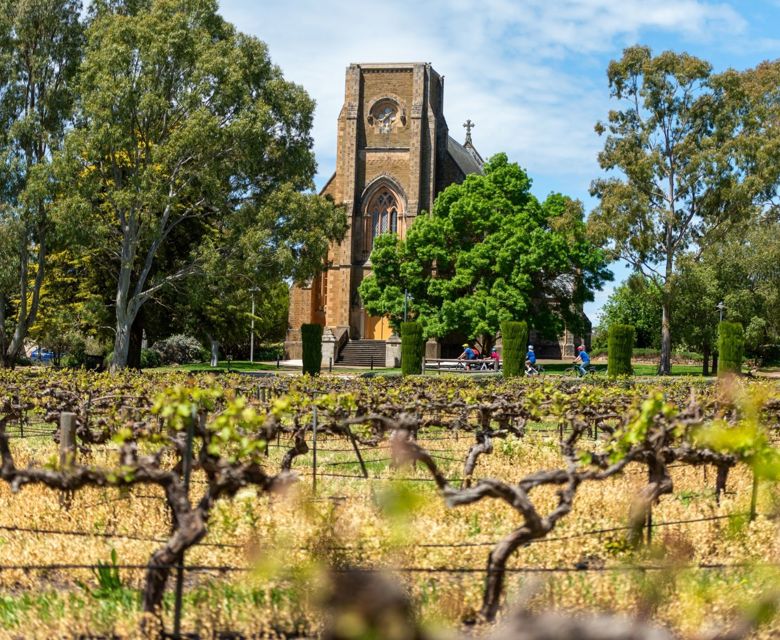 South Australia ABP2598 CR Tour De Vines