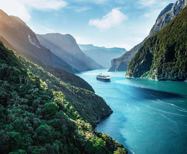 Milford Sound New Zealand 