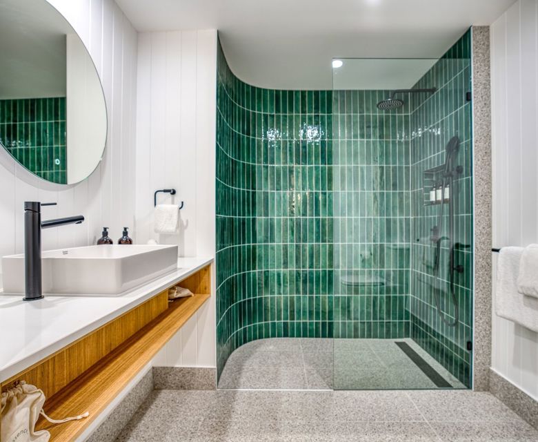 Essence Perigian Beach Studio Bathroom