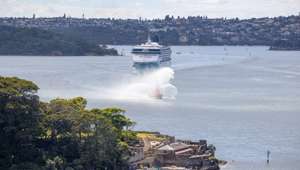 NCL Spirit arriving at Sydney Harbour
