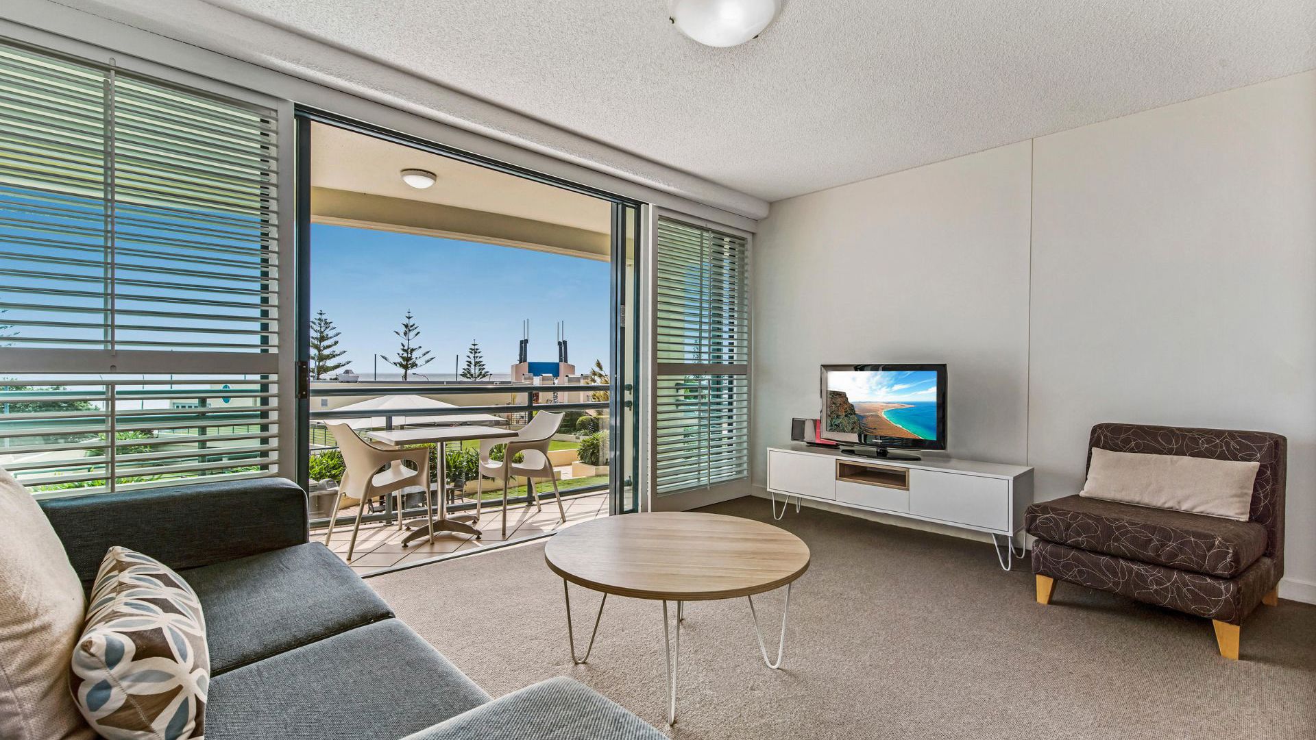 Mantra Mooloolaba - Lounge