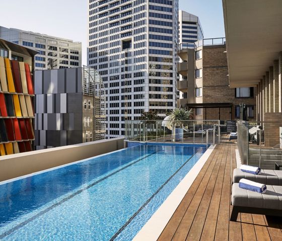 Crowne Plaza Sydney Pool