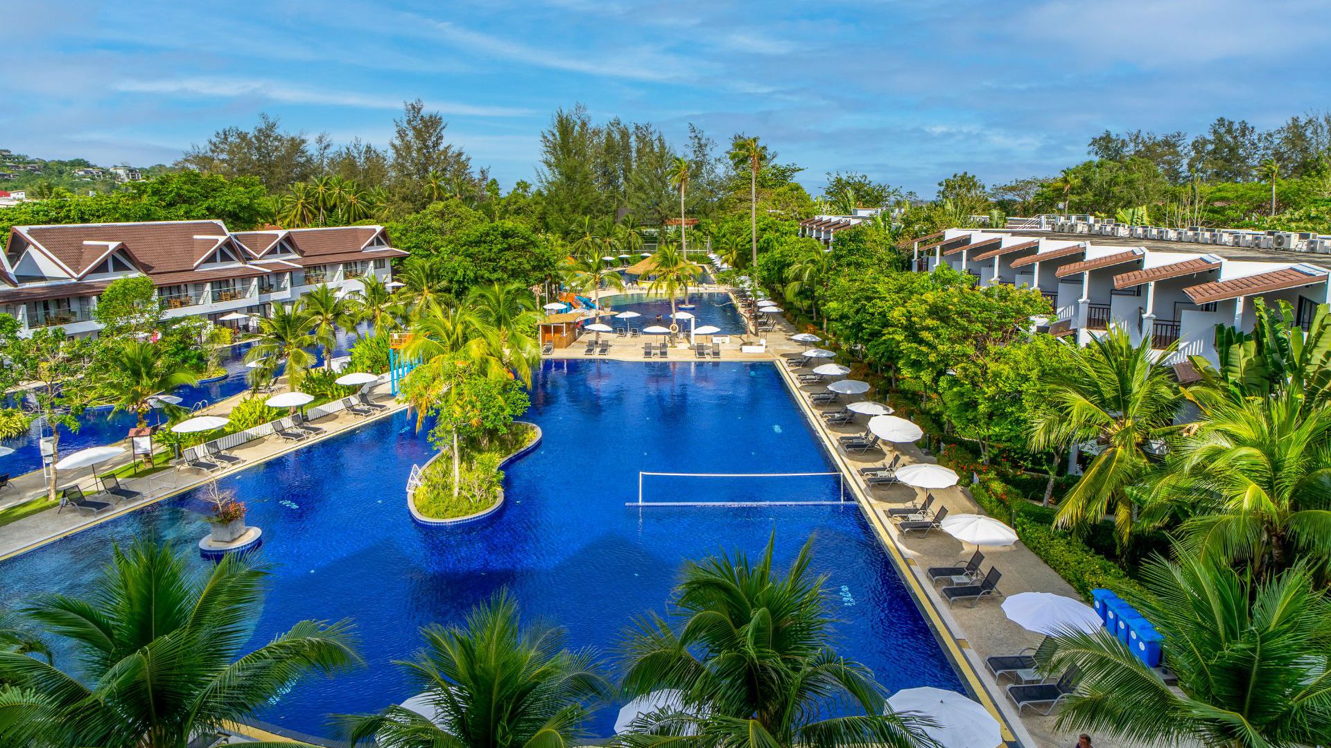 Sunwing Kamala Beach - Pool View