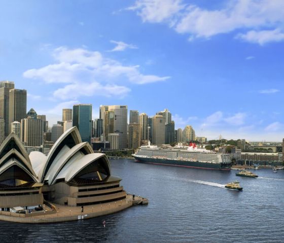 Cunard Cruise Line on Sydney Opera House Harbour