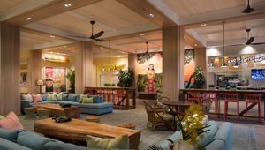 Queen Kap'olani Lobby