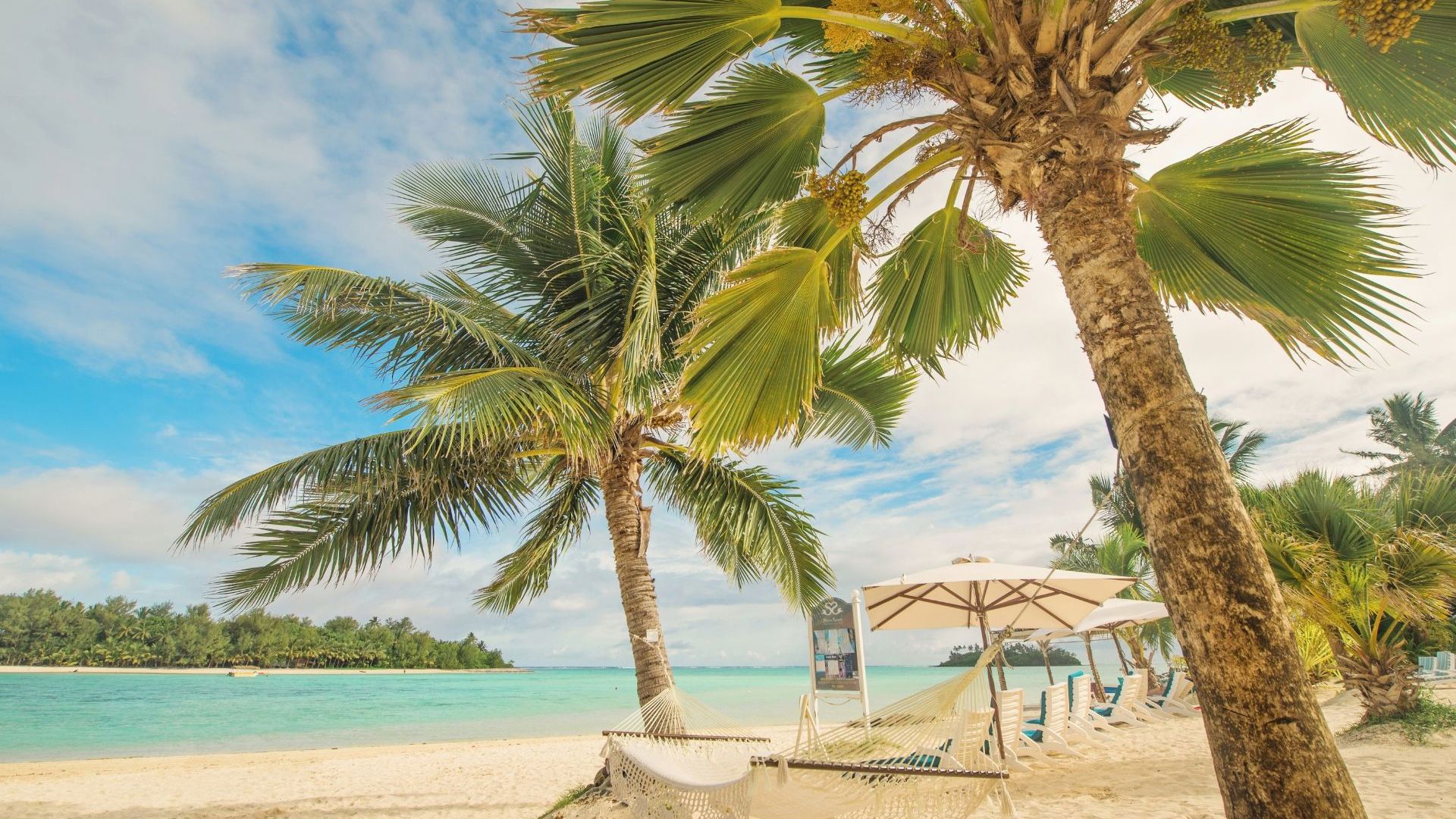 Muri Beach Club Beach