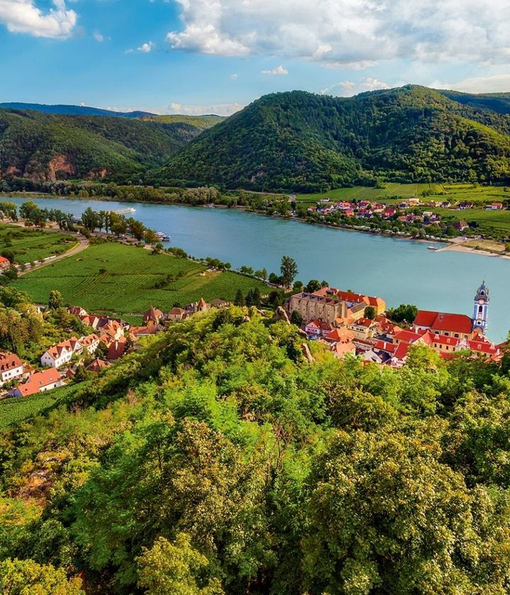 Ama Dürnstein, Austria