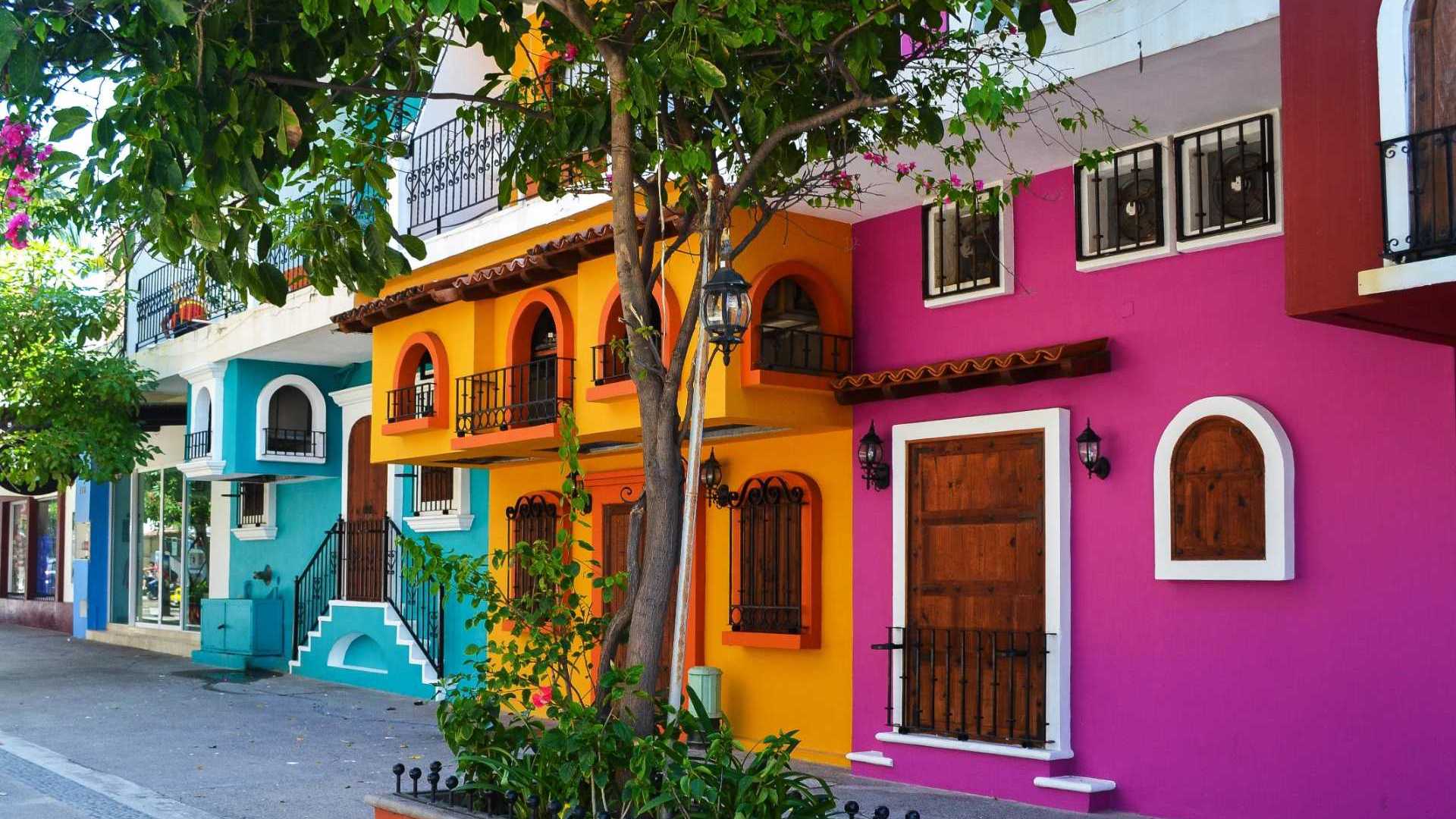 Puerto Vallarta is colourful. Image Credit: Seabourn