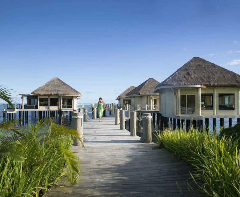 Coconuts Beach Club Over Water Fales