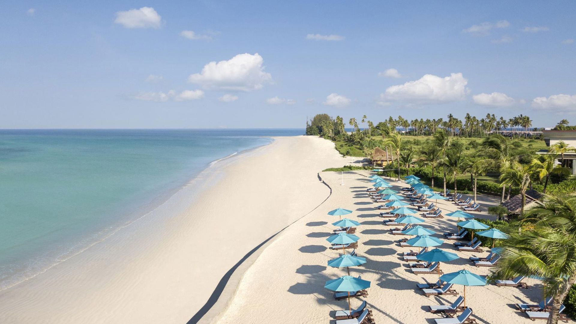 Le Meridien Khao Lak - Beach front