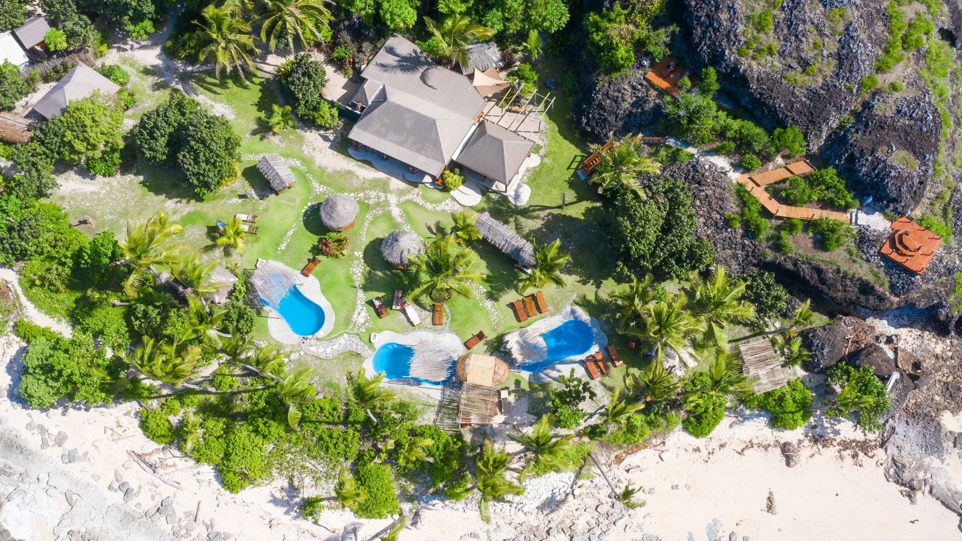 Barefoot Kuata Island Resort - aerial