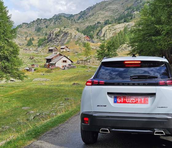 Peugeot Hybrid Drive Europe French Alps