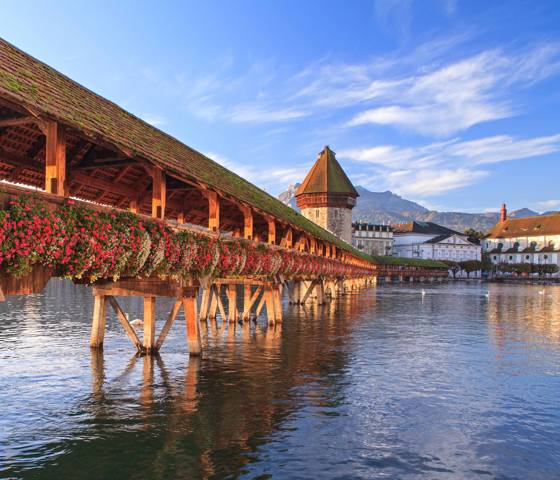 Scenic Switzerland Tour Lucerne Chapel Bridge - Cosmos