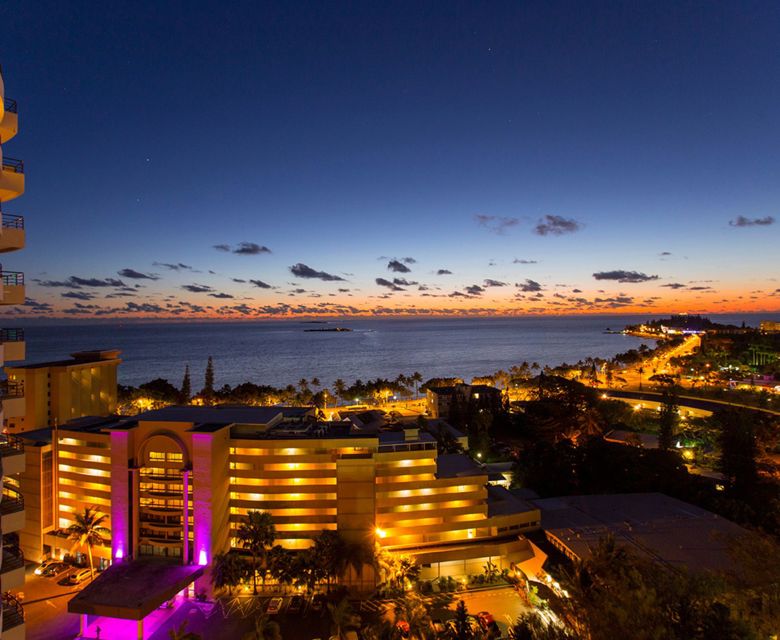  Ramada Noumea Night View