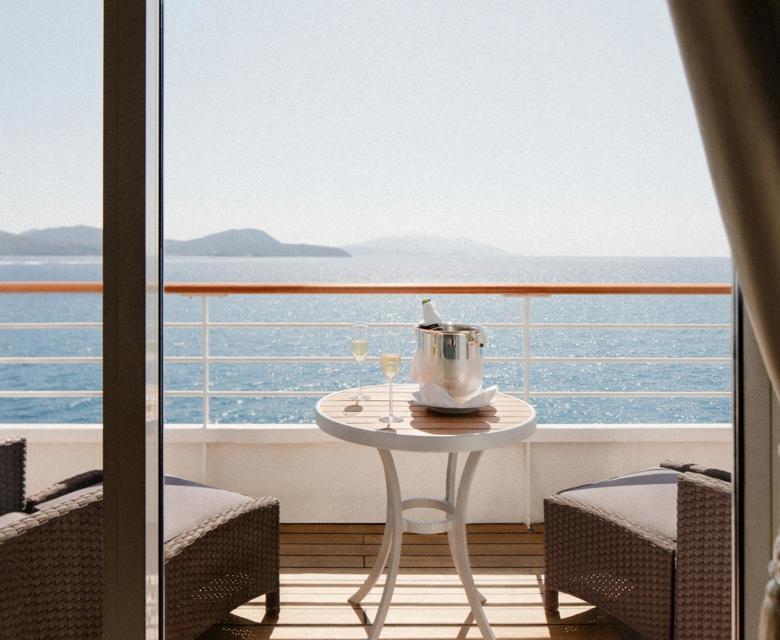 Aquamarine suite veranda classic 