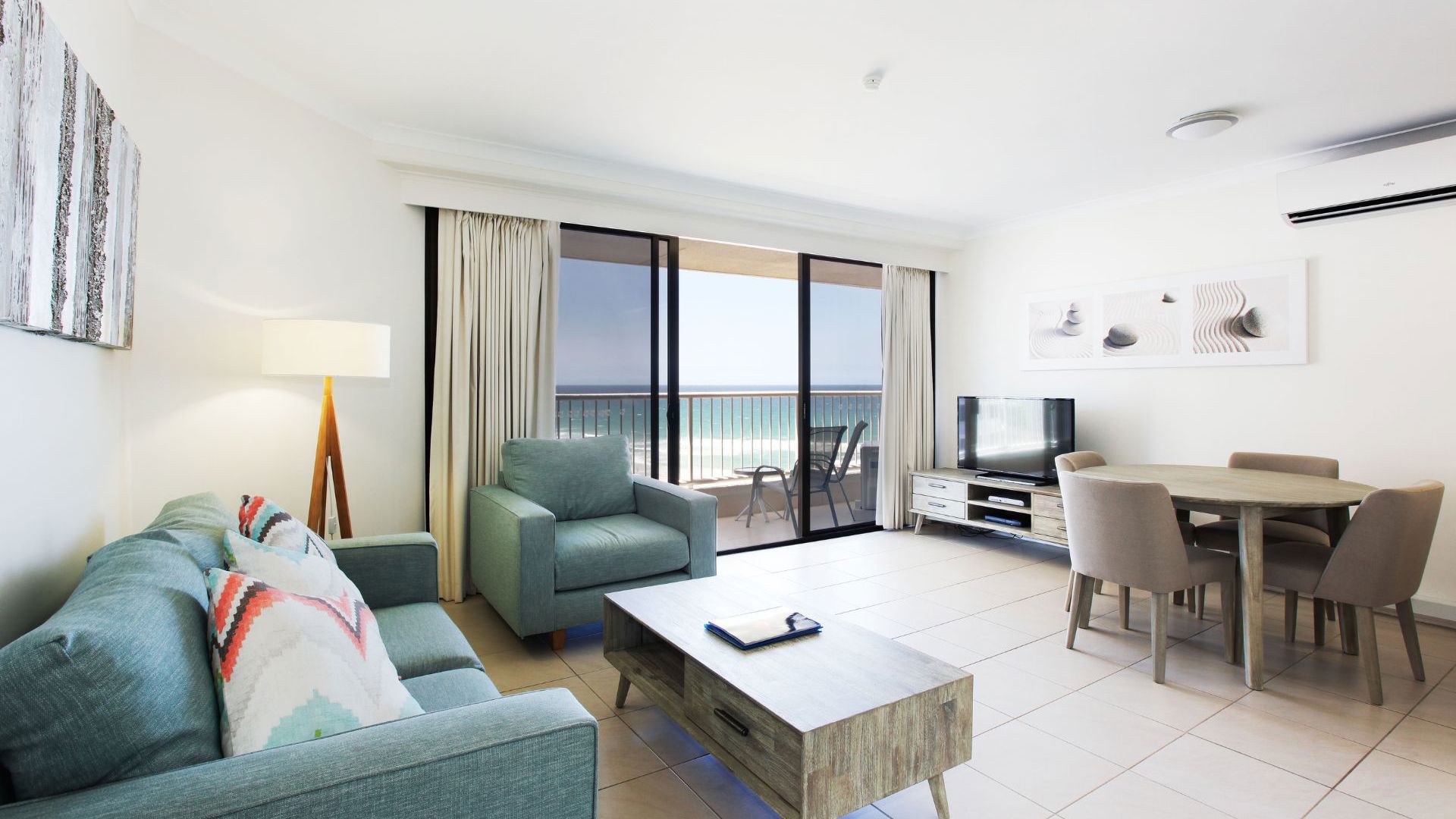 The Breakers Living Area