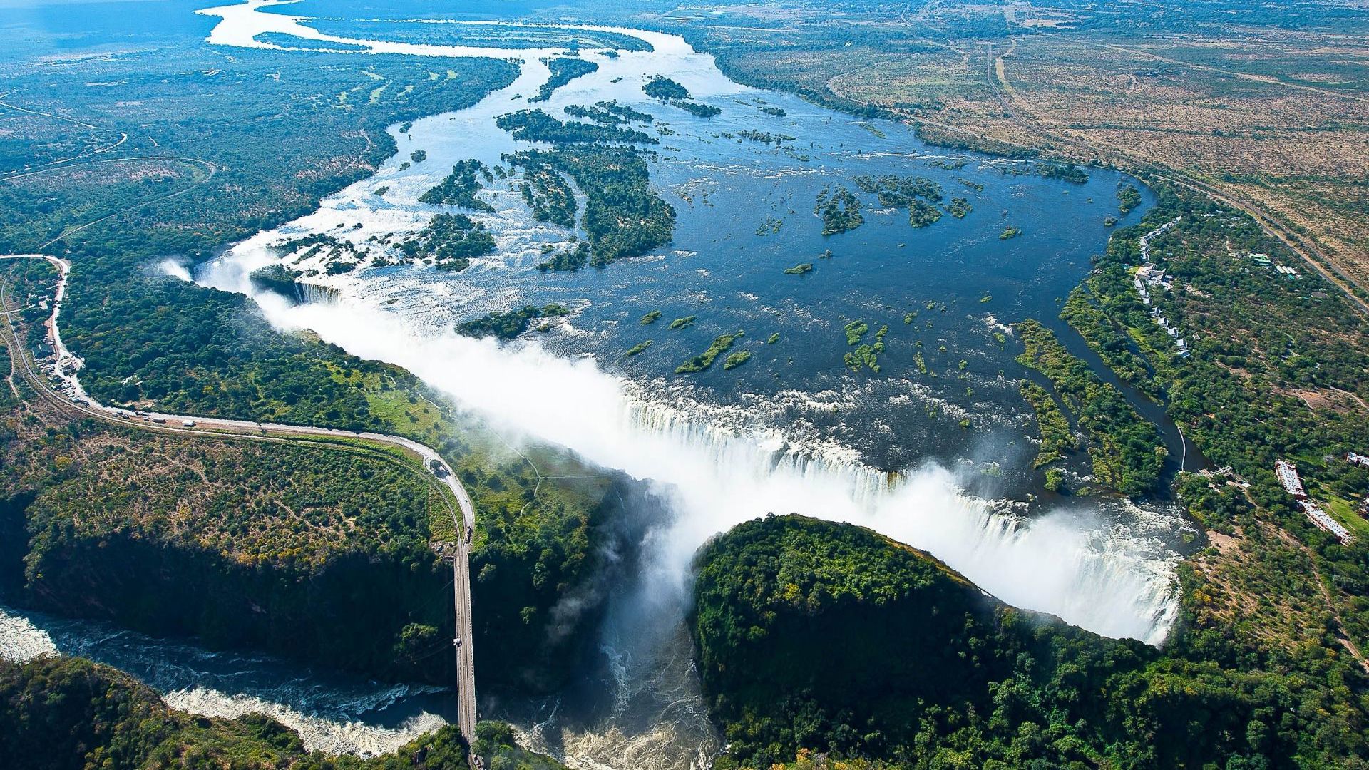 Victoria Falls Zimbabwe. Image credit: Bruce Taylor